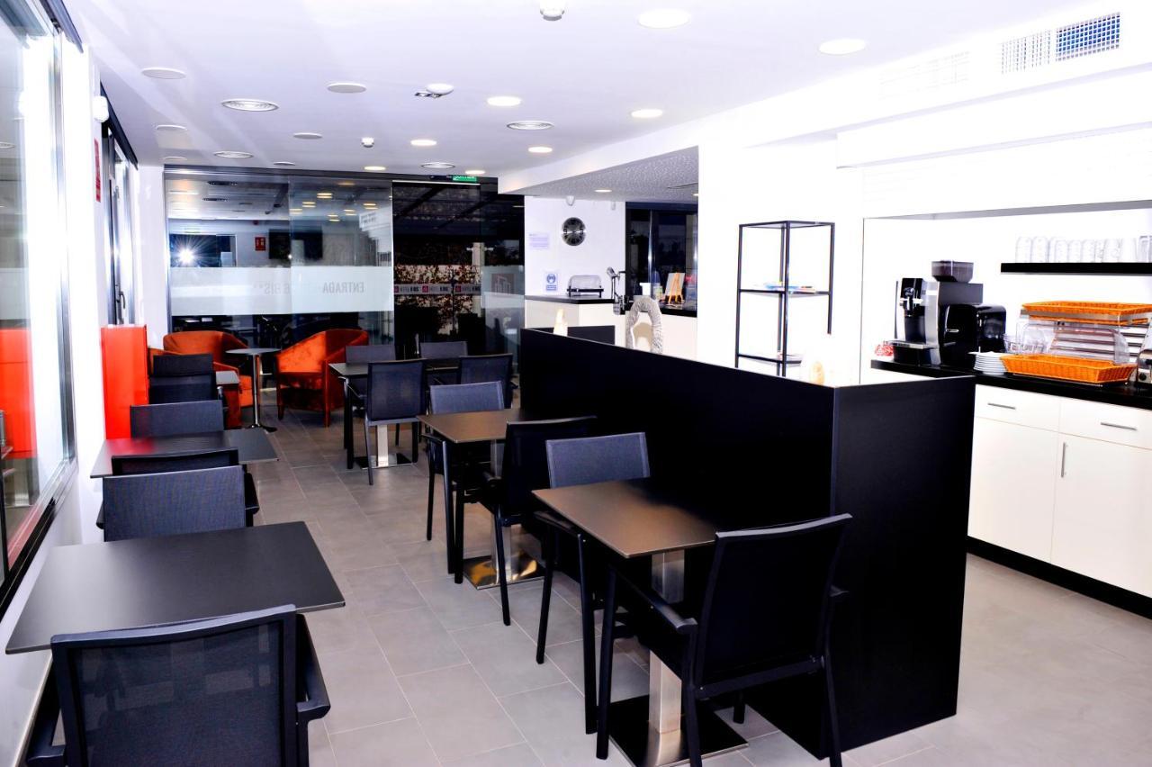 Hotel 6 Bis Castelldefels
