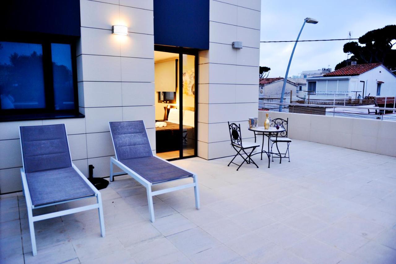 6 Bis Hotel
